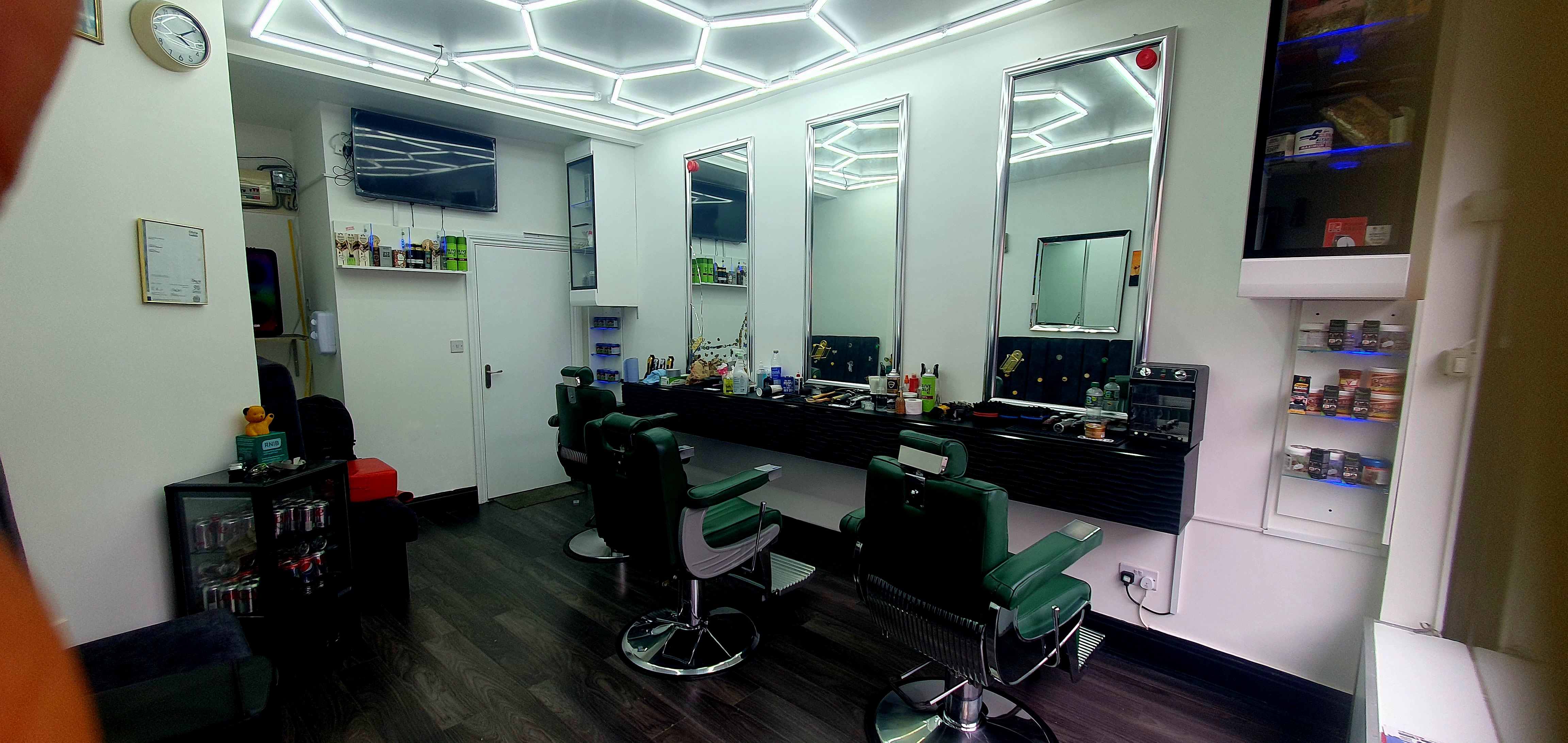 Barber Salon  Bootstrap 4 Template